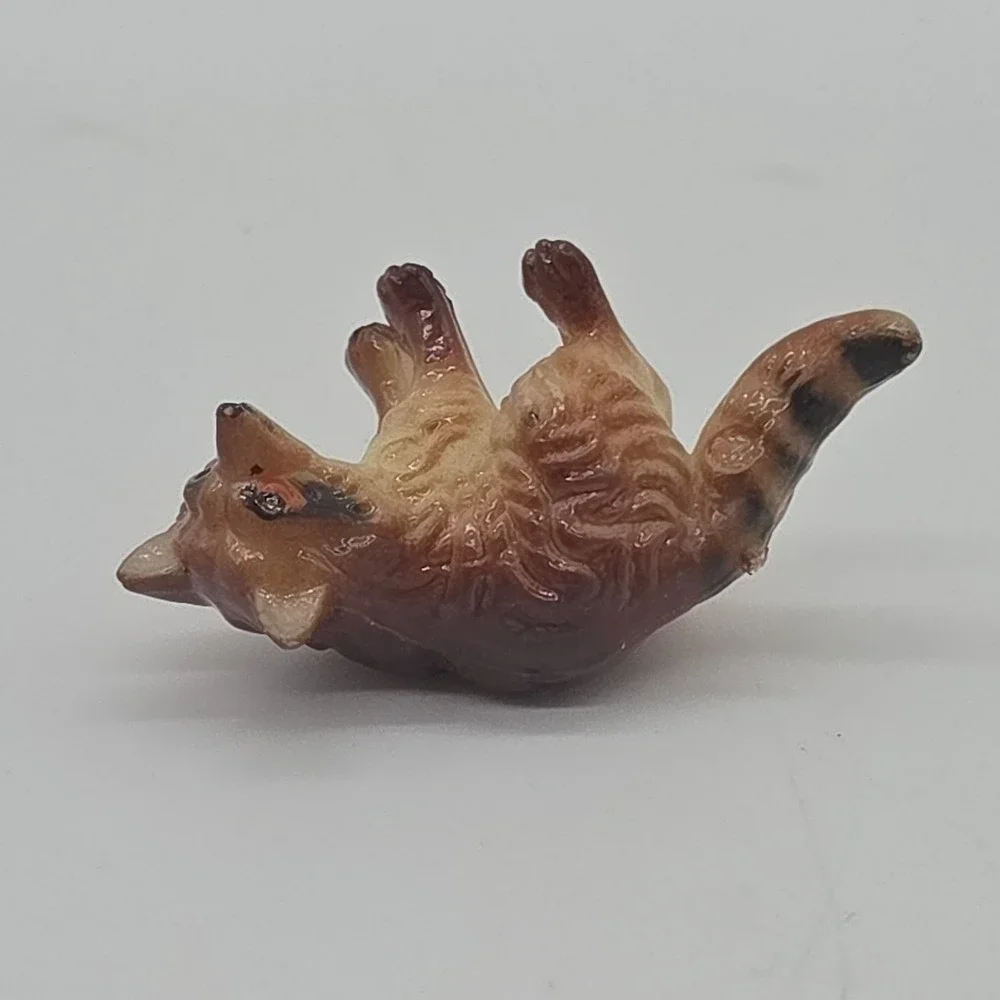 Vintage Lot Miniature Raccoon Hard Plastic Figurines Animal Momma Baby Hong Kong